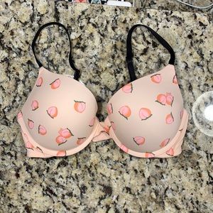 Pink by Victoria Secret Bra -32D